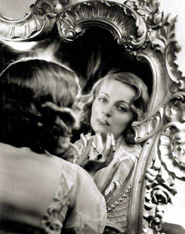 #名人 Tallulah Bankhead于1932年拍摄
